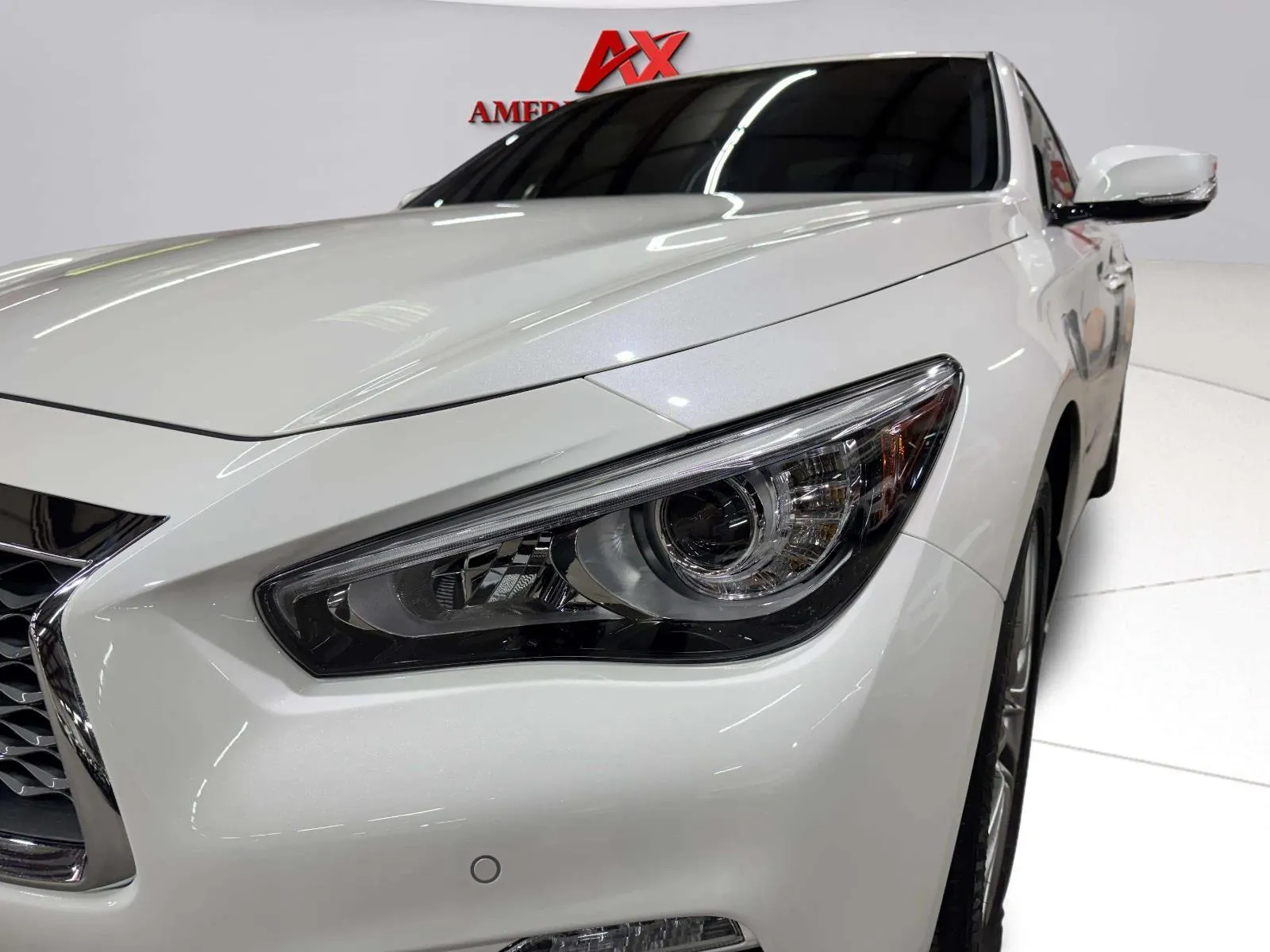 Infiniti Q50 photo 12
