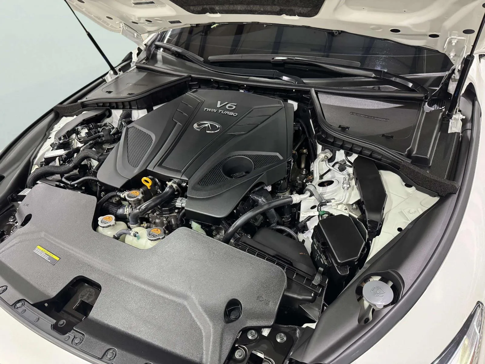 Infiniti Q50 photo 43