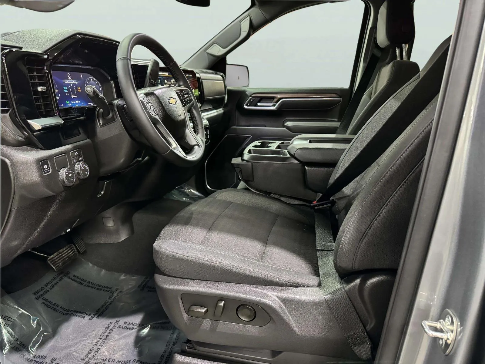 Chevrolet Silverado photo 29