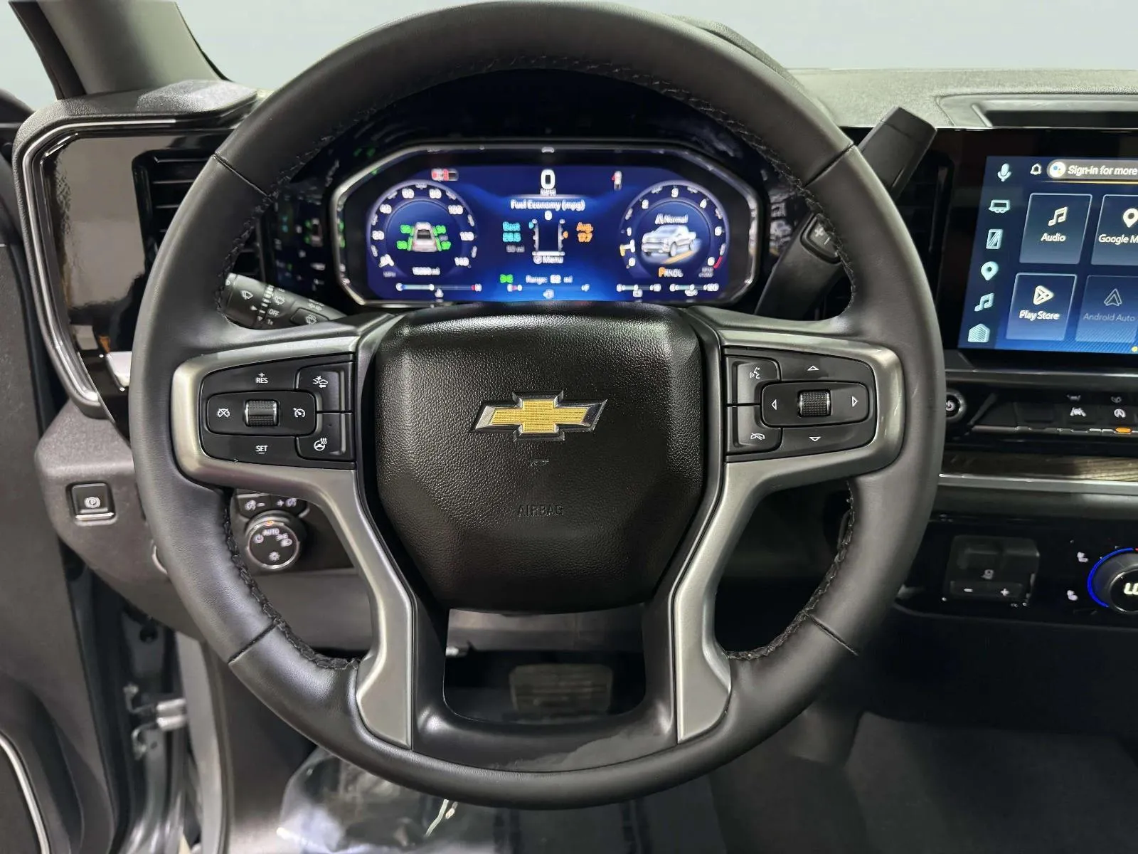 Chevrolet Silverado photo 30