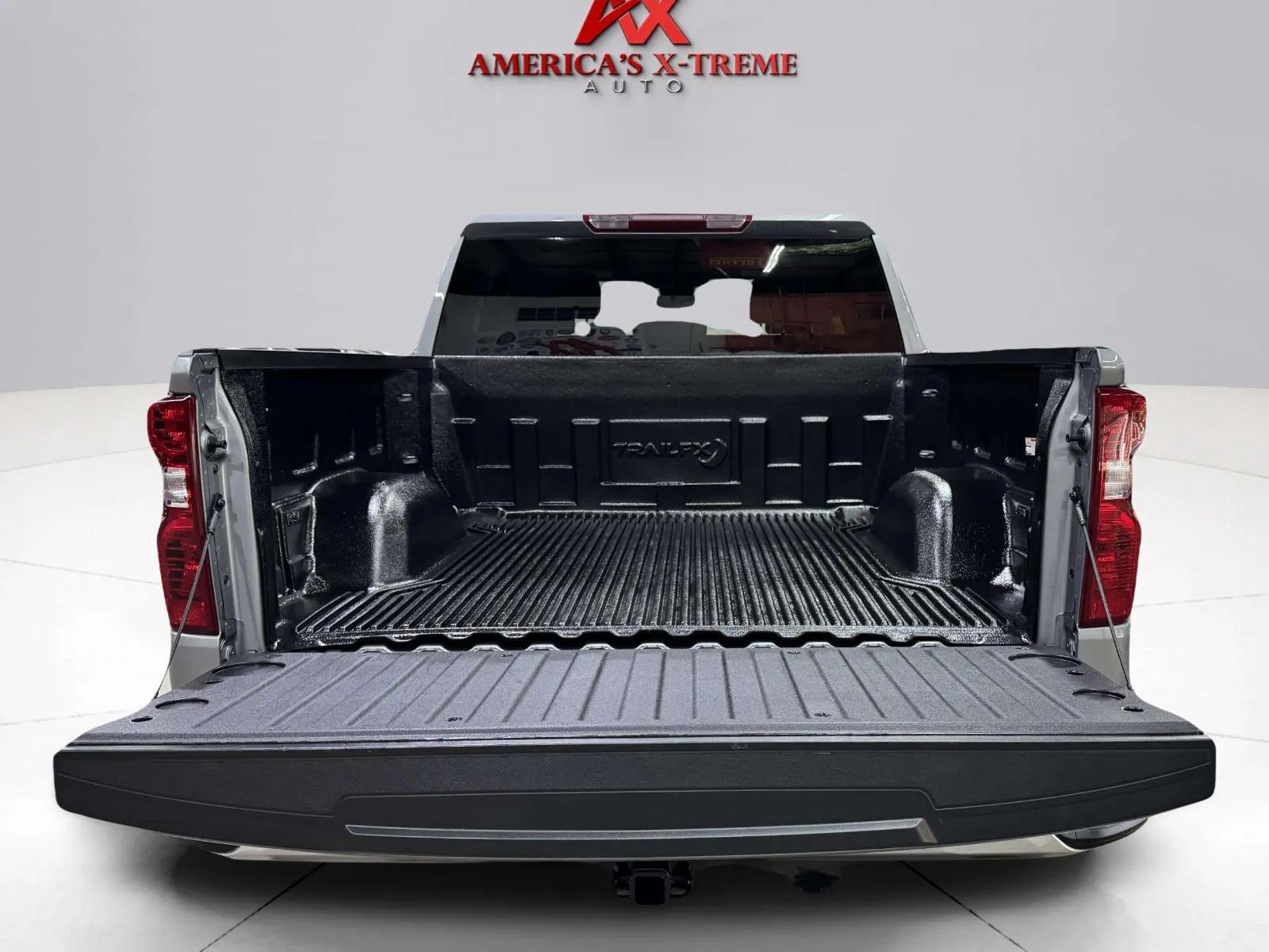 Chevrolet Silverado photo 46