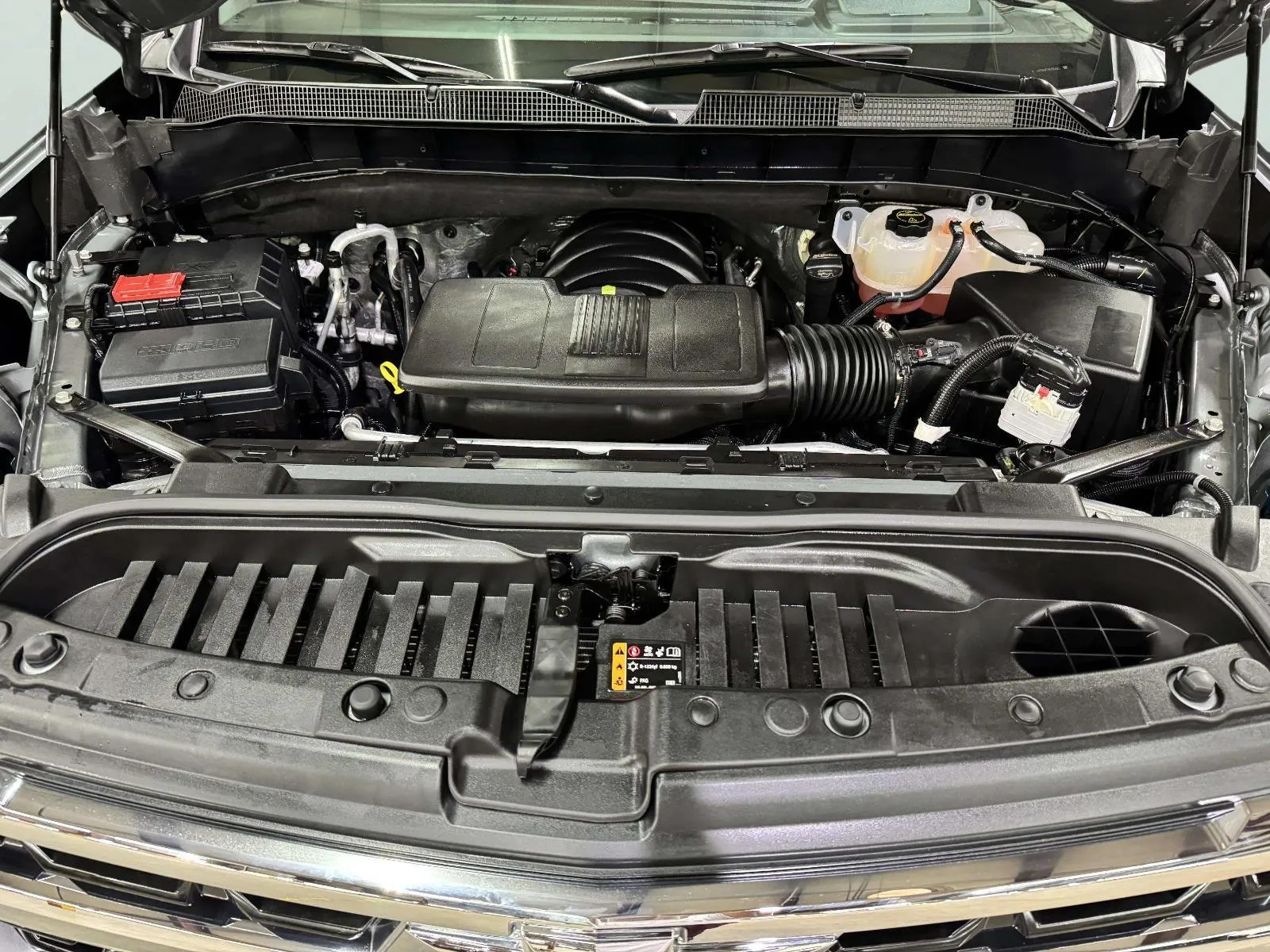 Chevrolet Silverado photo 58