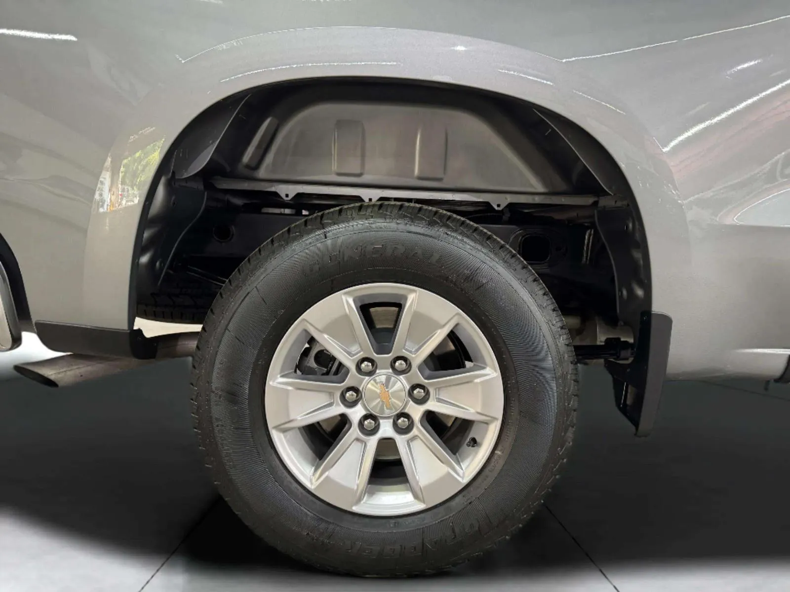 Chevrolet Silverado photo 62