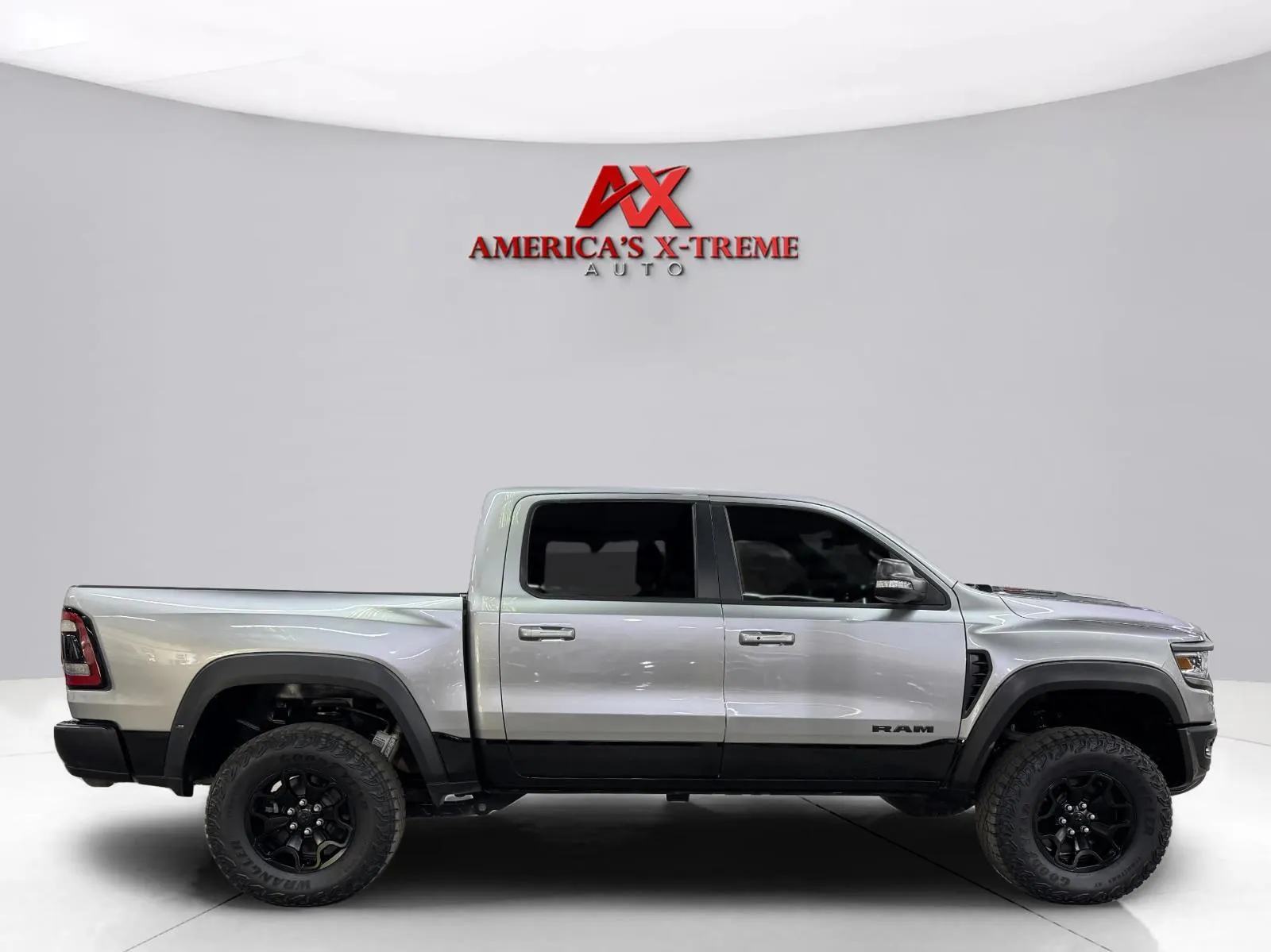 Ram 1500 photo 9