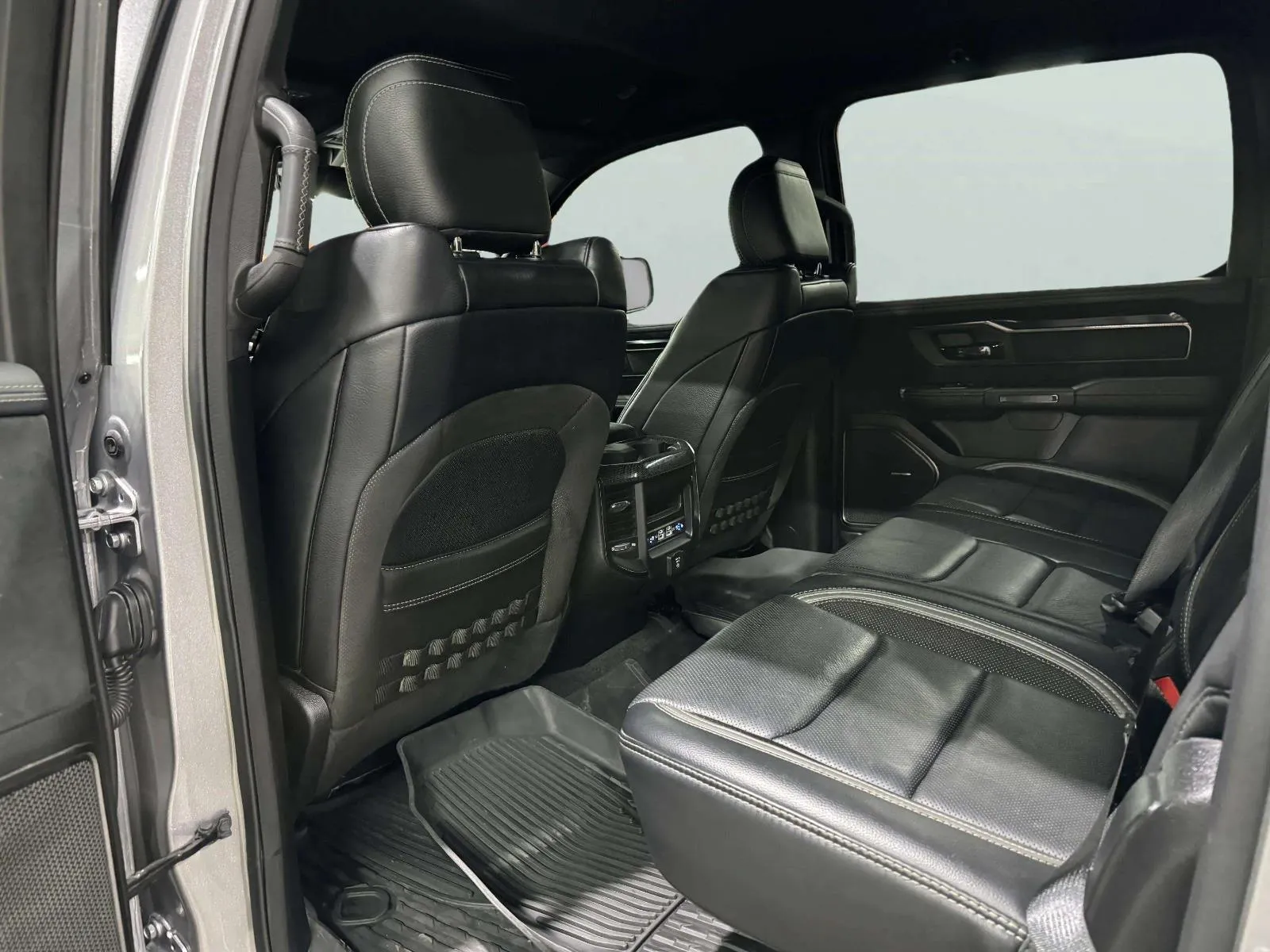 Ram 1500 photo 52