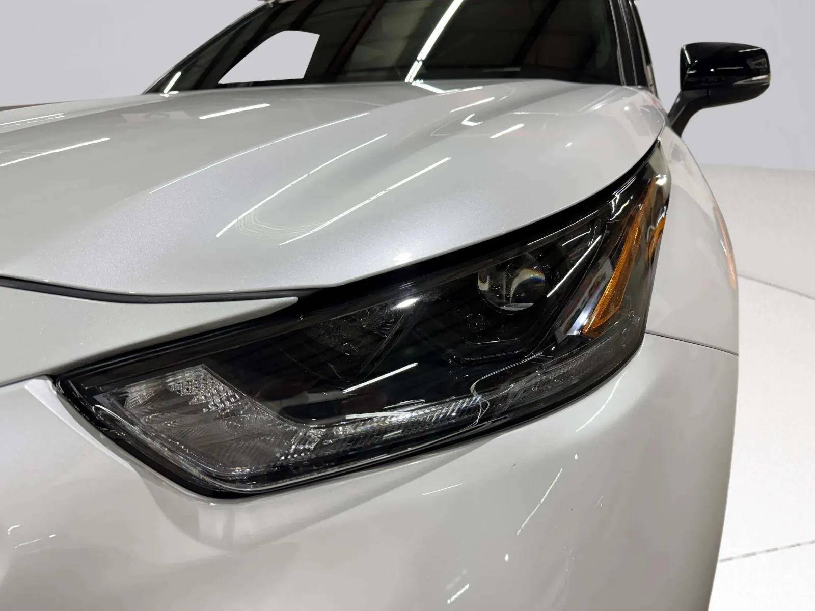 Toyota Highlander photo 13