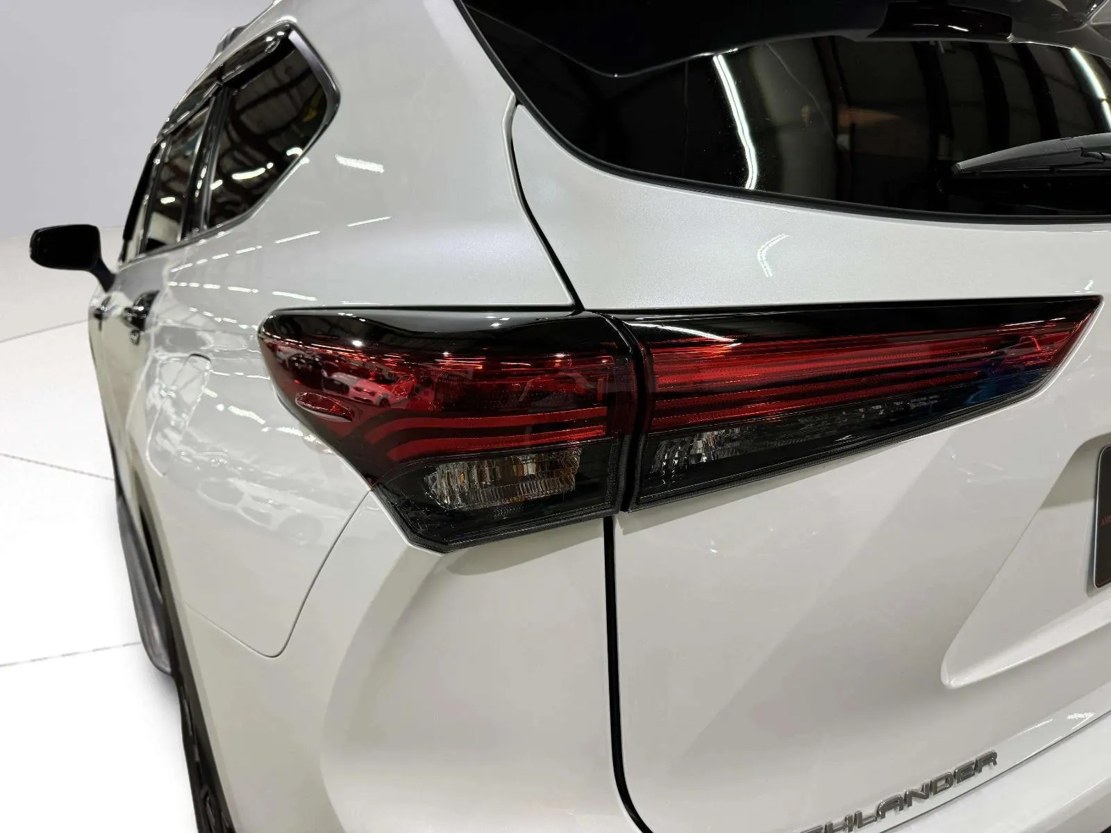 Toyota Highlander photo 14