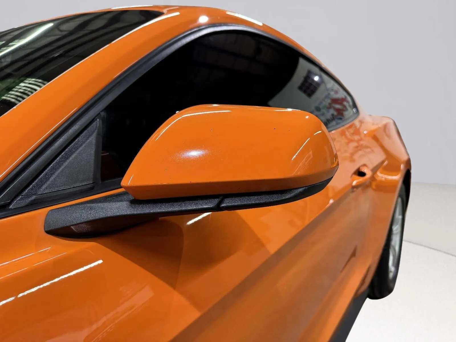 Ford Mustang photo 15