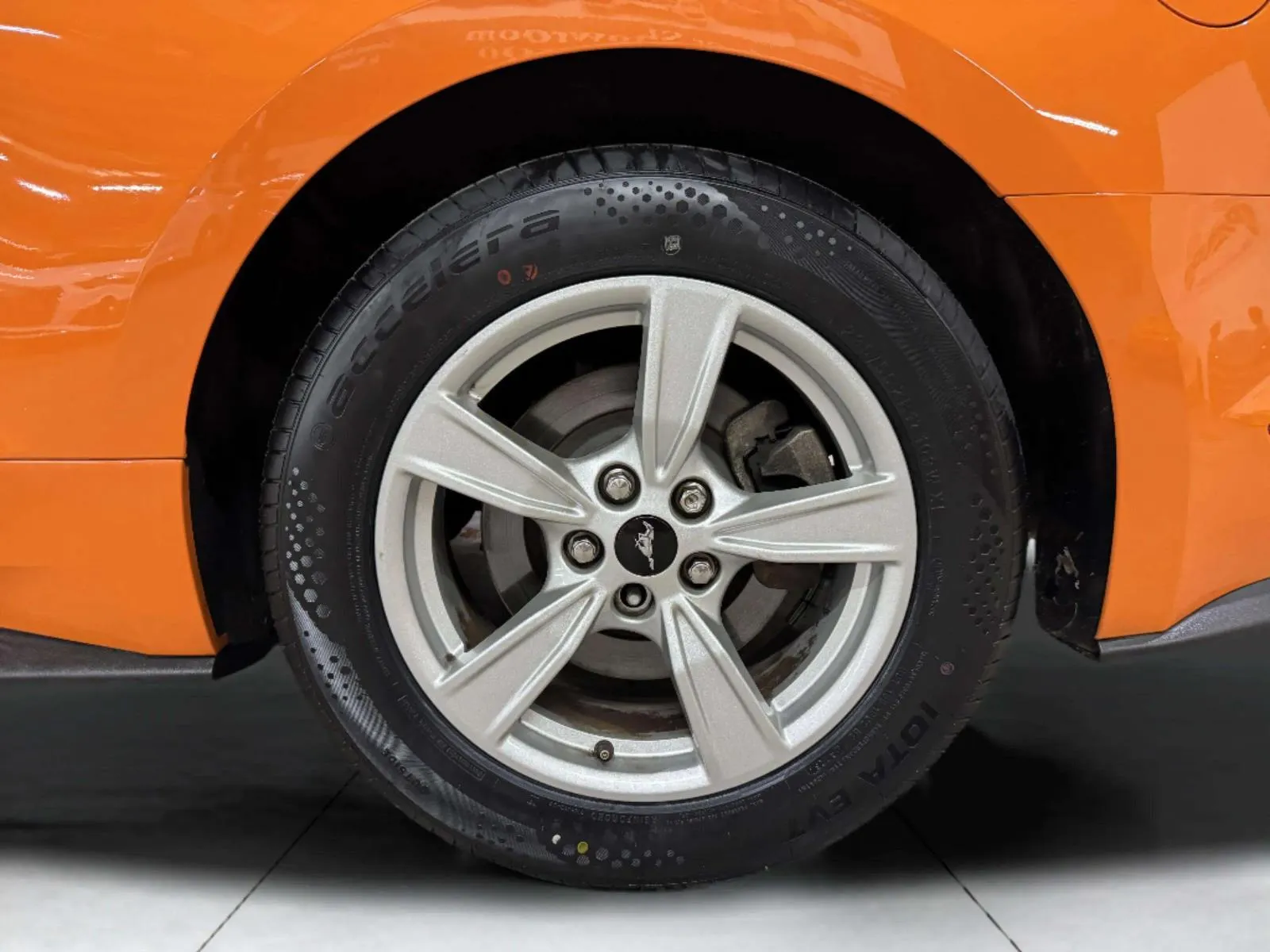 Ford Mustang photo 45
