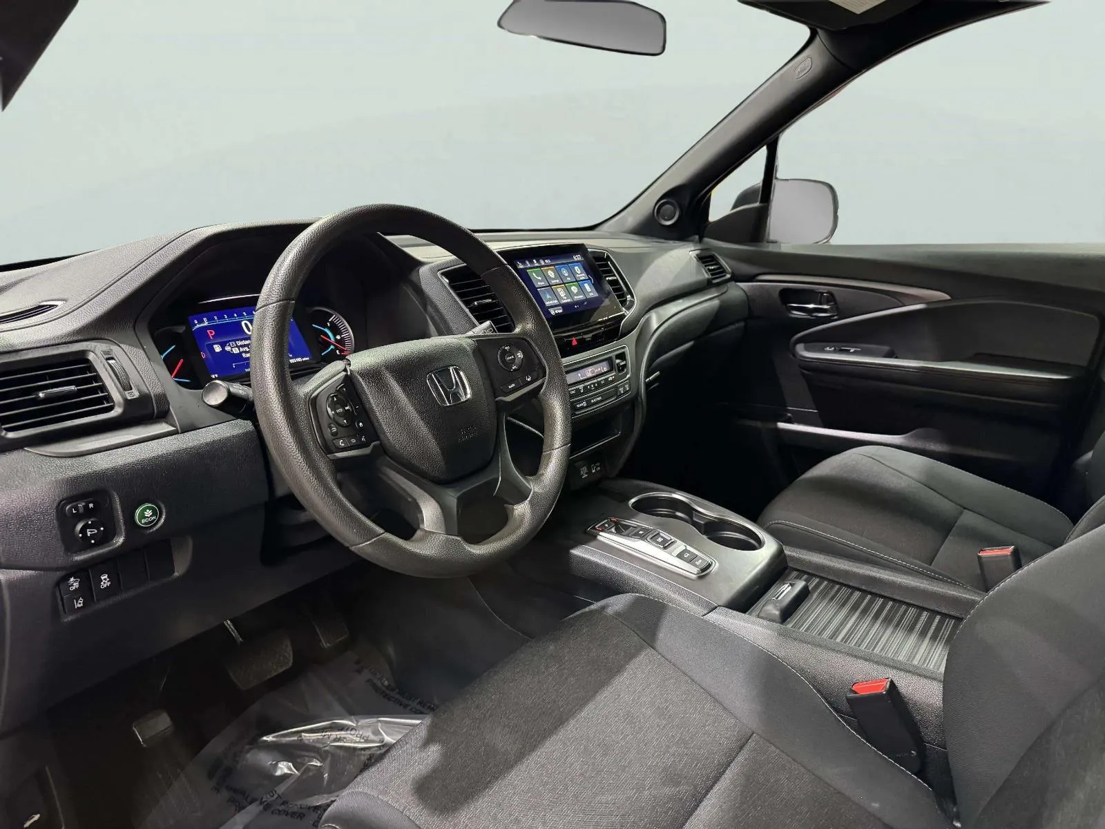 Honda Passport photo 24