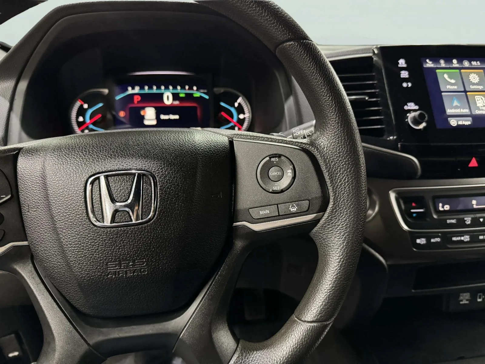 Honda Passport photo 27