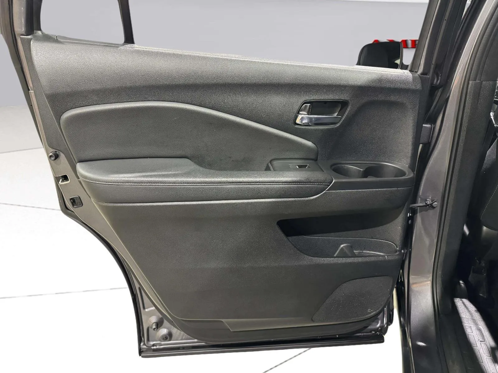 Honda Passport photo 41