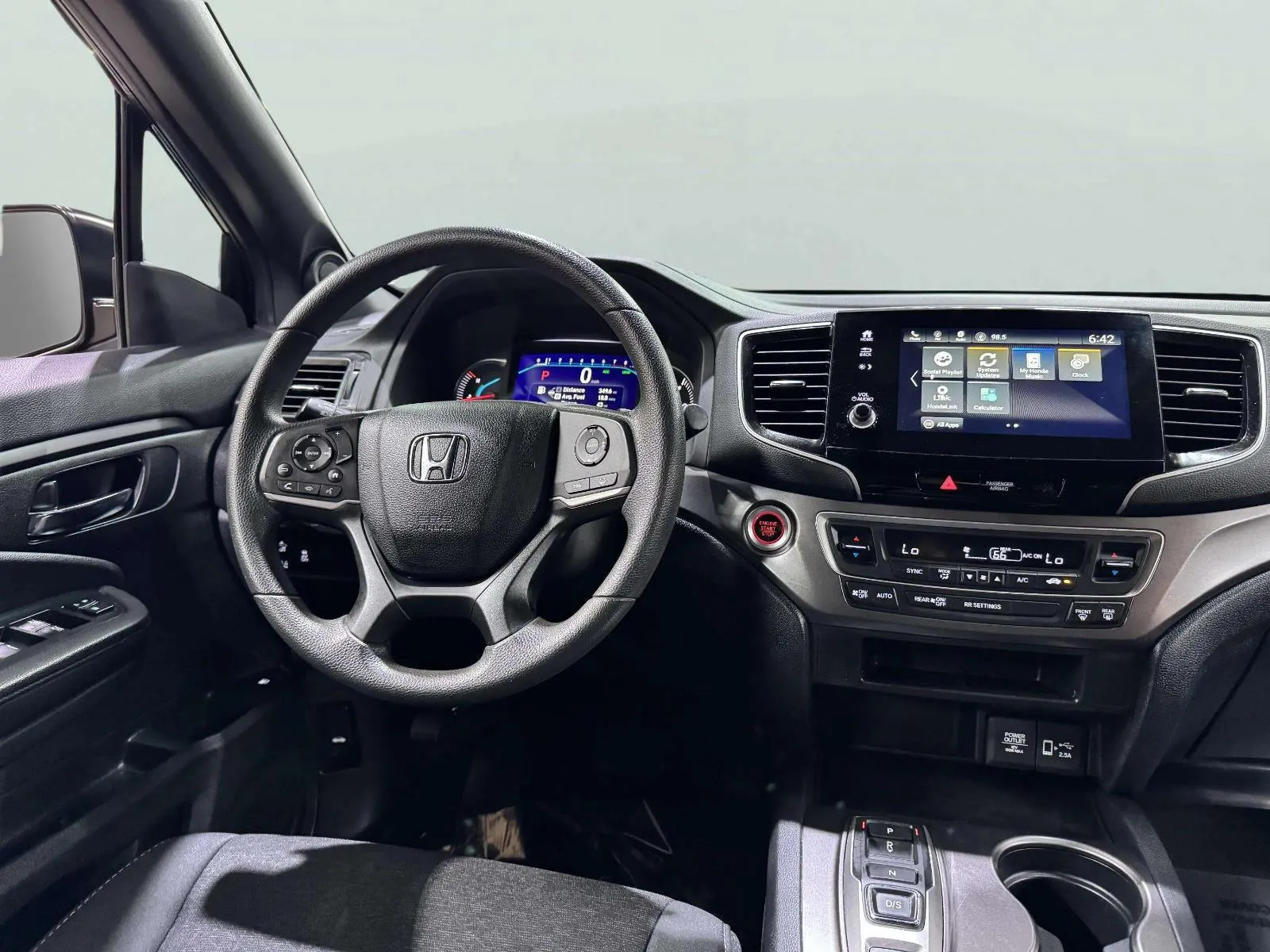 Honda Passport photo 46