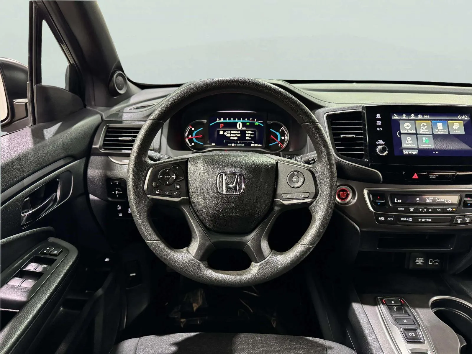 Honda Passport photo 48