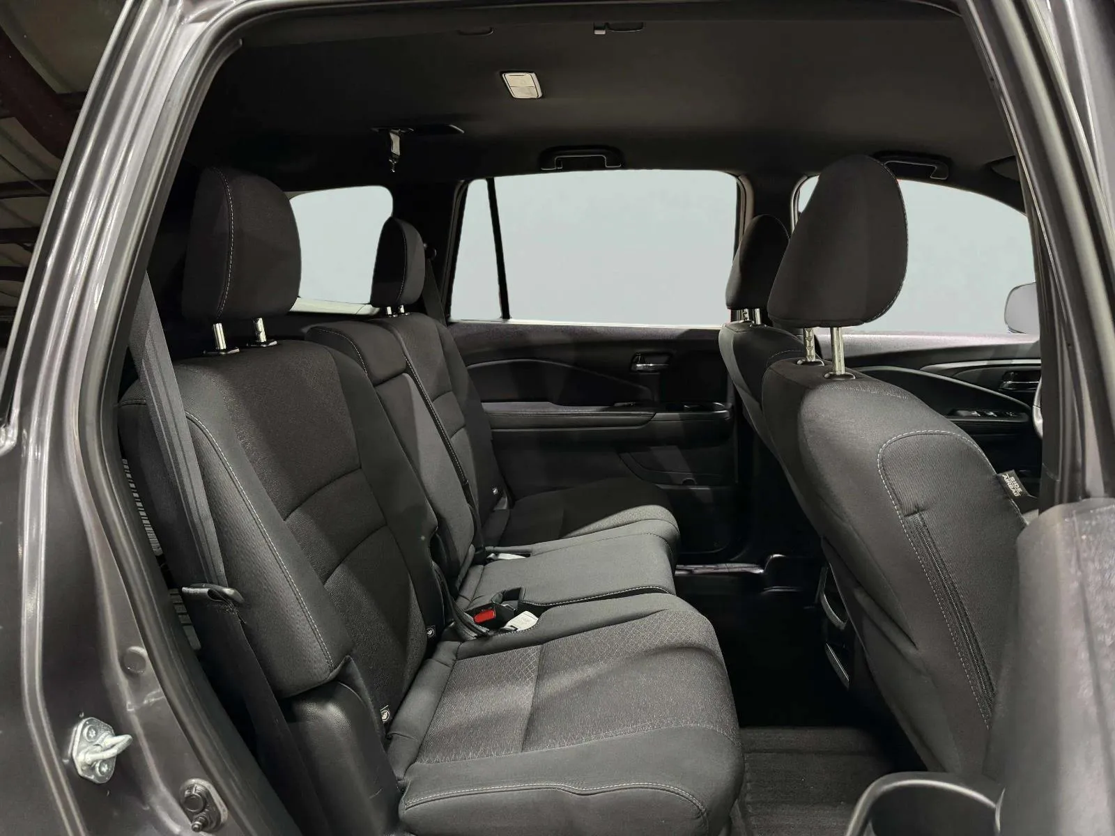 Honda Passport photo 51