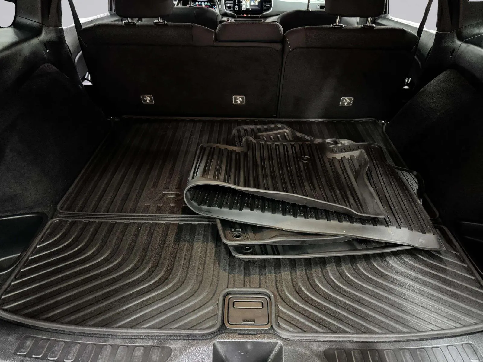 Honda Passport photo 60