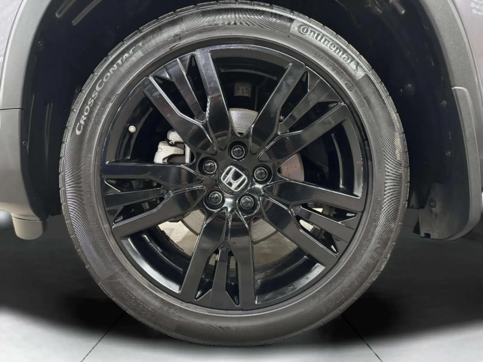 Honda Passport photo 65