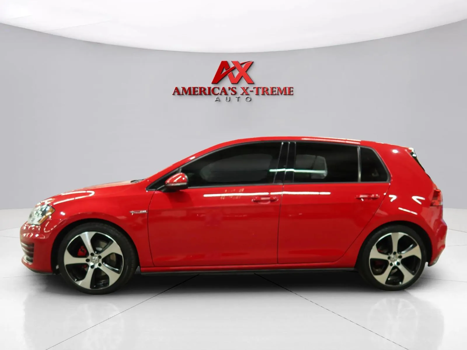 Volkswagen Golf GTI photo 4