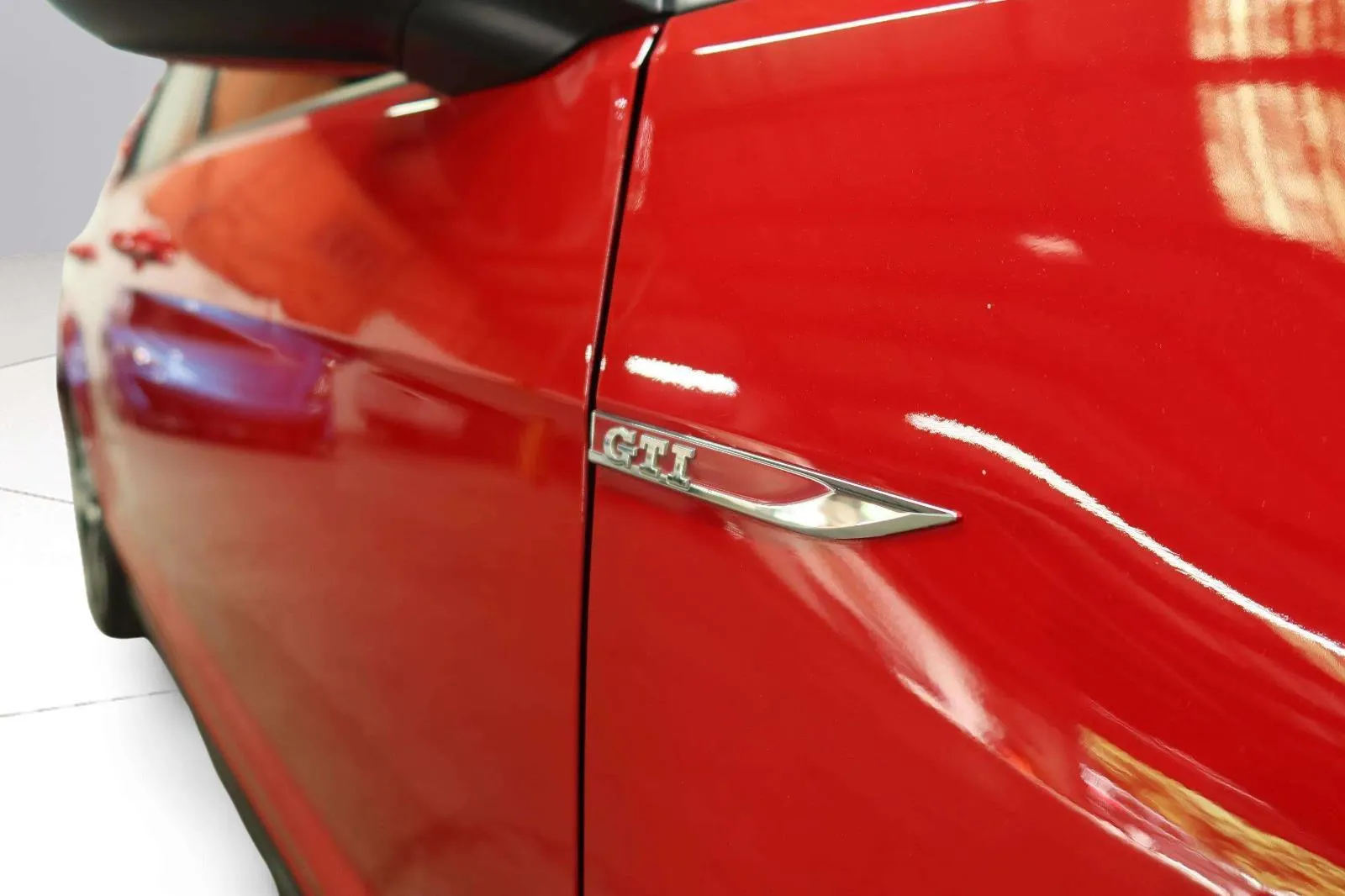 Volkswagen Golf GTI photo 24