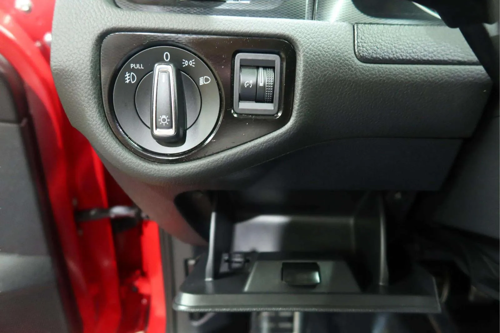 Volkswagen Golf GTI photo 34