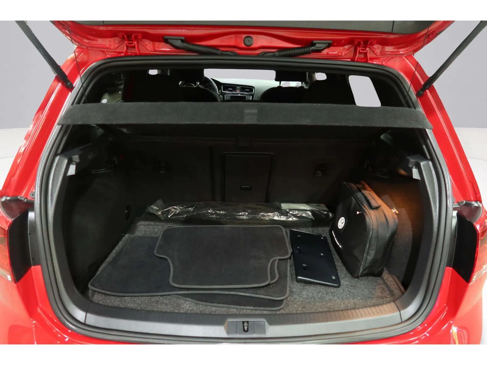 Volkswagen Golf GTI photo 38