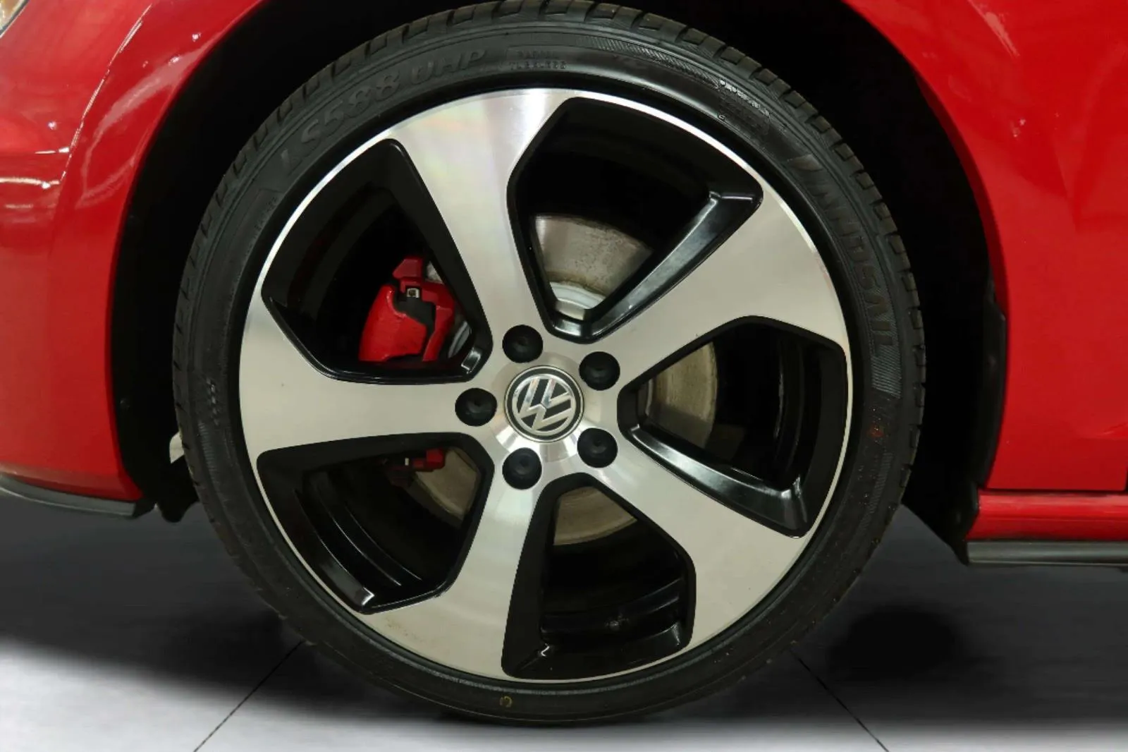 Volkswagen Golf GTI photo 42