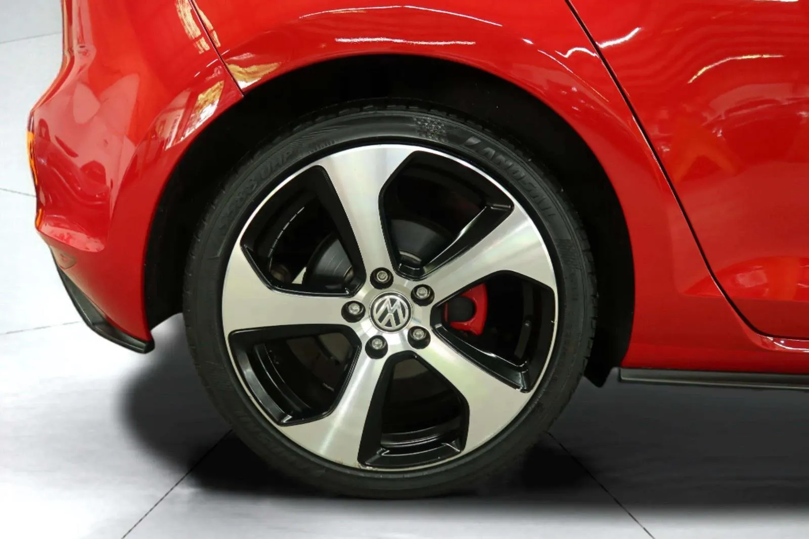 Volkswagen Golf GTI photo 44