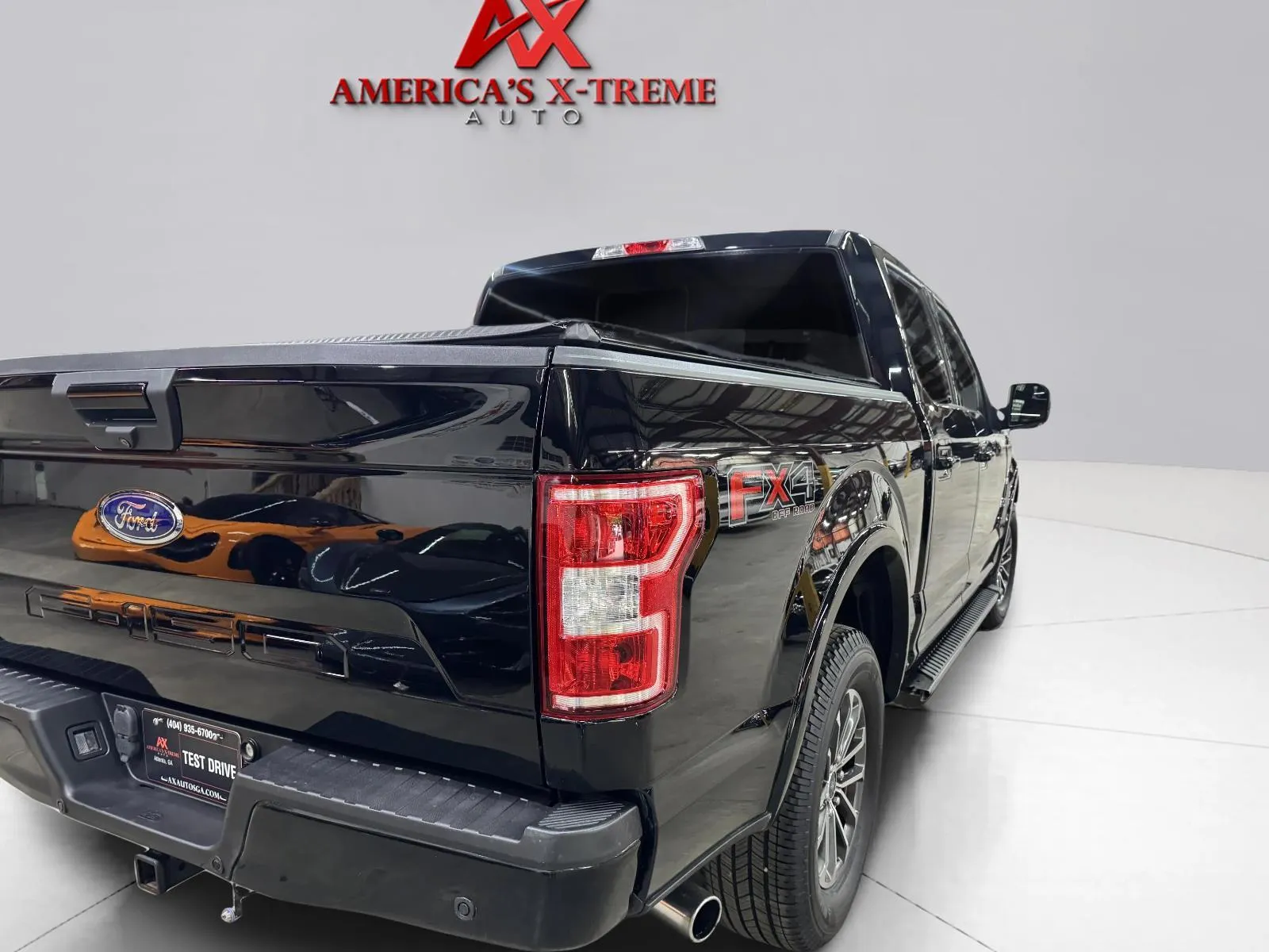Ford F-150 photo 8