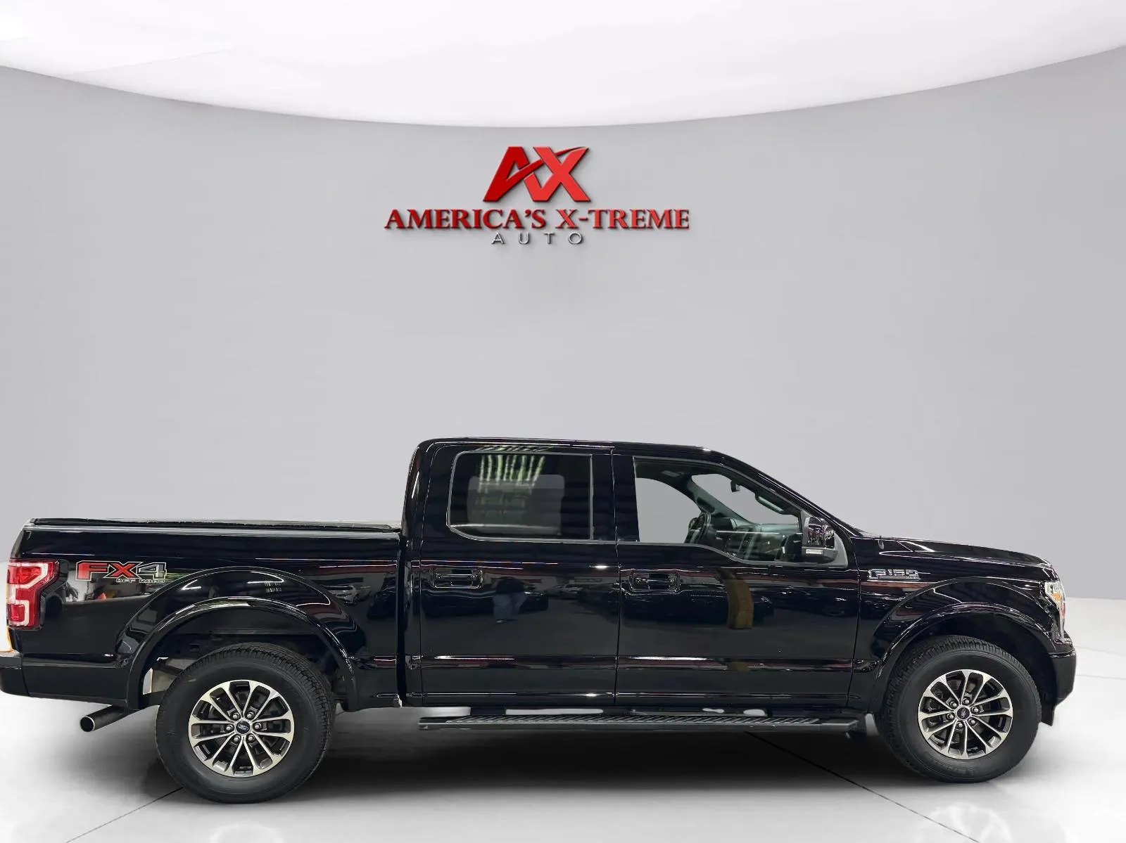 Ford F-150 photo 9