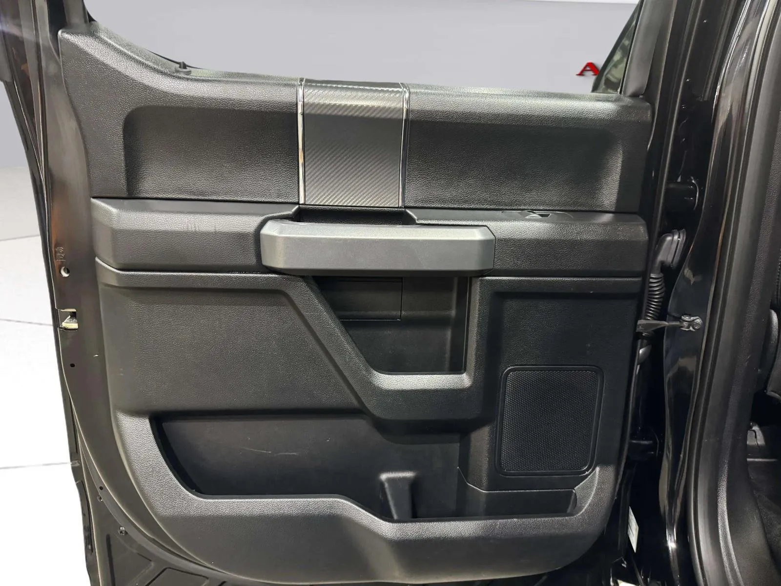 Ford F-150 photo 21