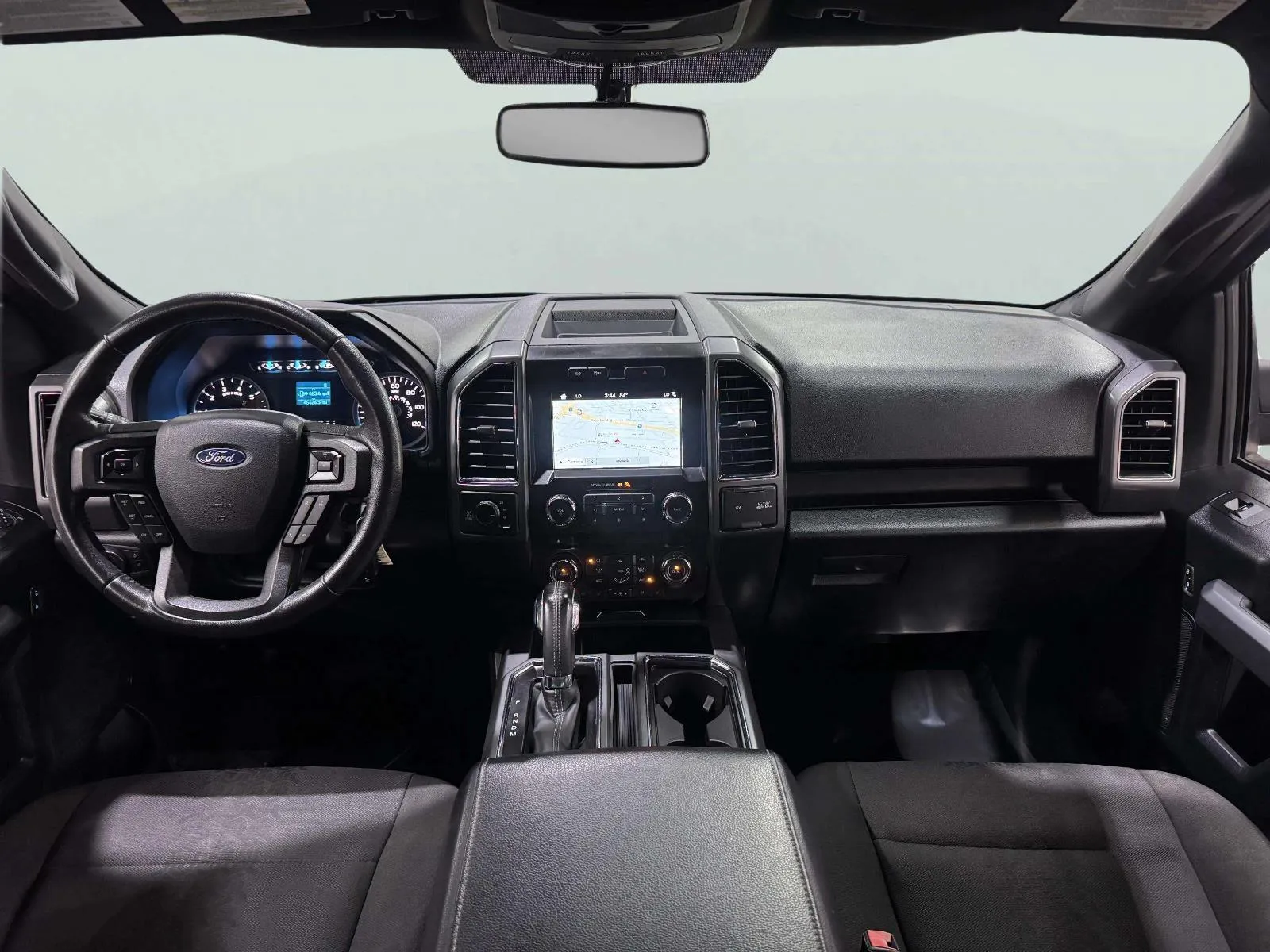 Ford F-150 photo 38