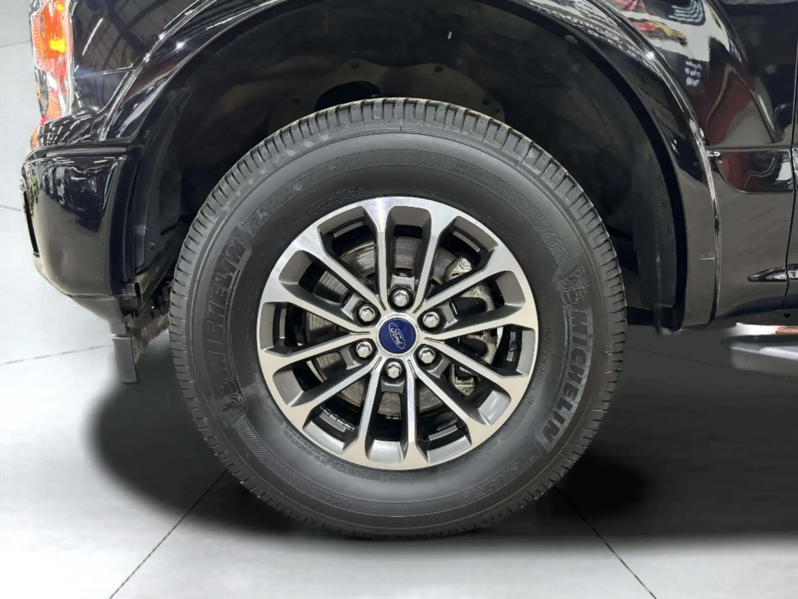 Ford F-150 photo 42