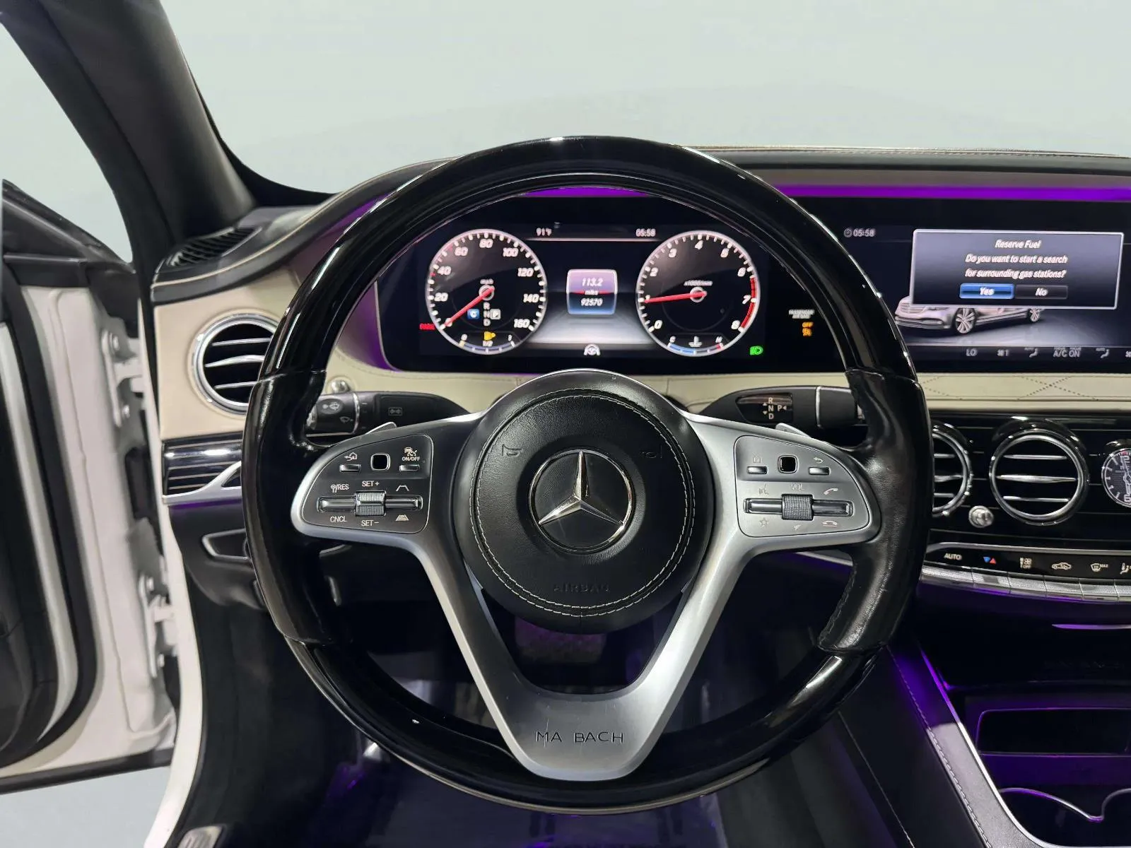 Mercedes-Benz S-Class photo 31