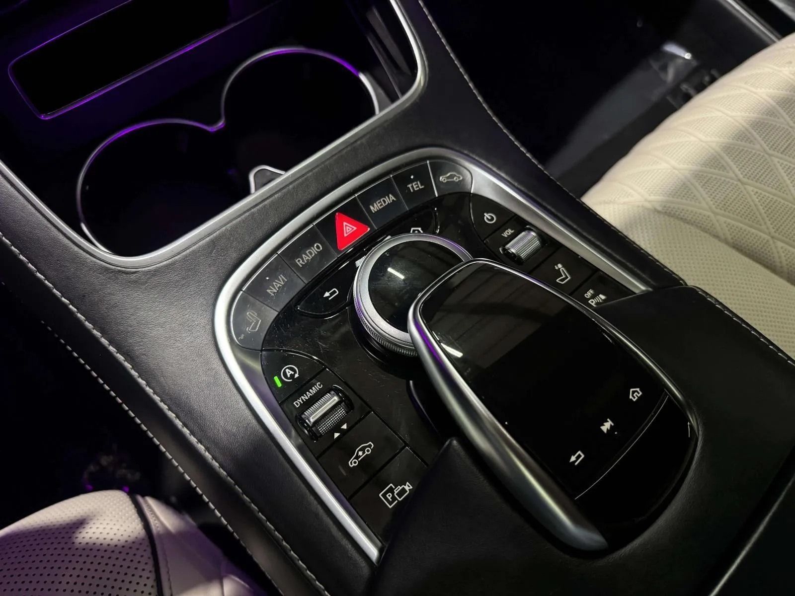 Mercedes-Benz S-Class photo 45
