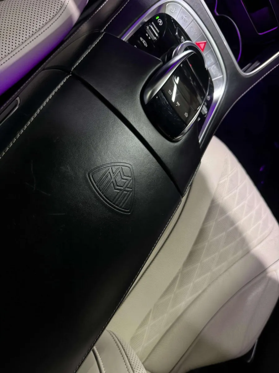 Mercedes-Benz S-Class photo 47