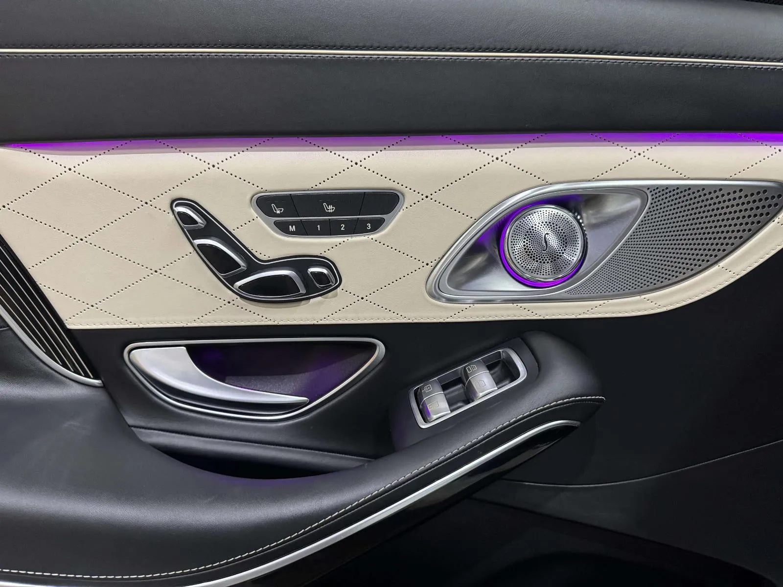Mercedes-Benz S-Class photo 50