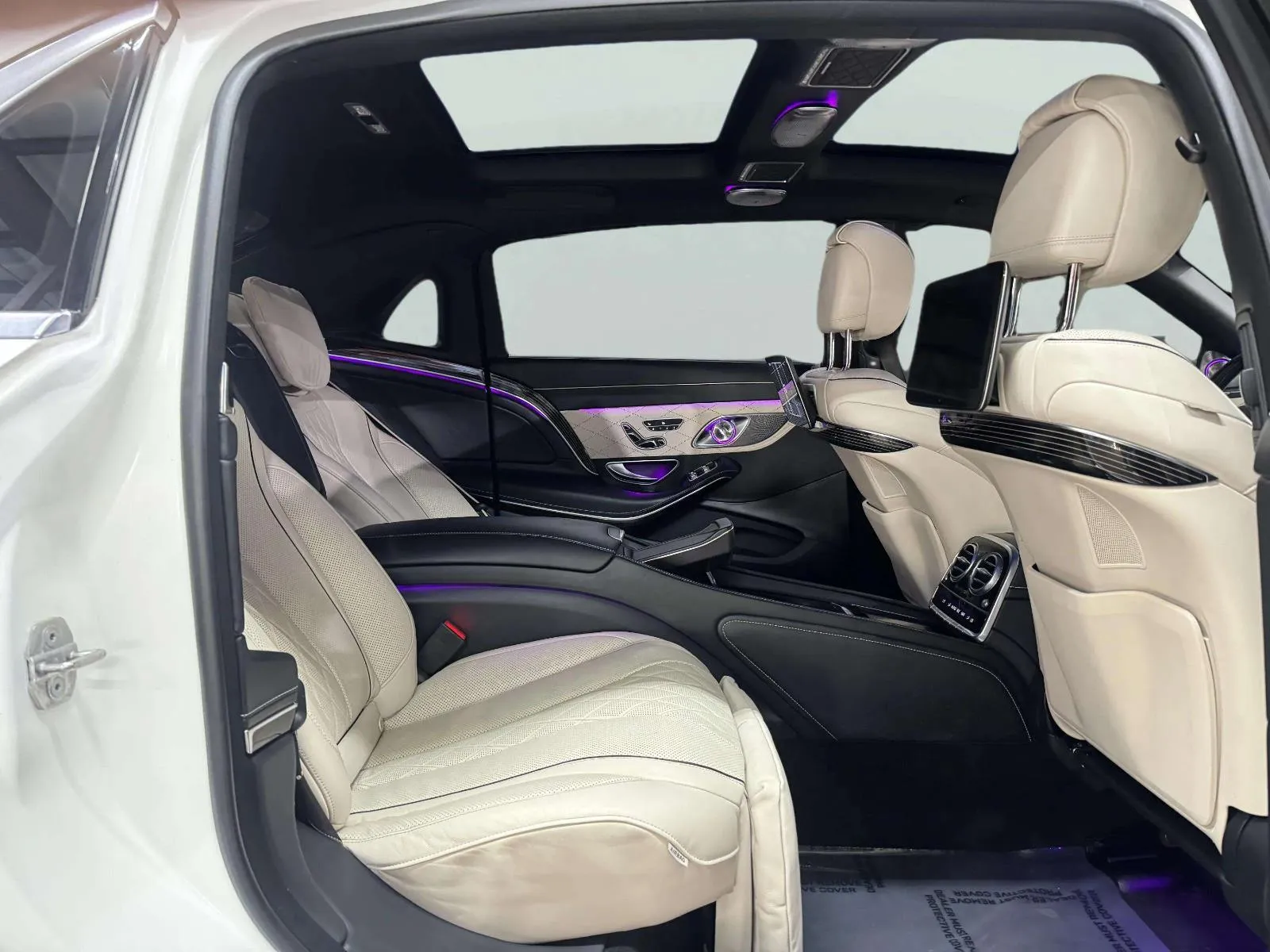 Mercedes-Benz S-Class photo 69
