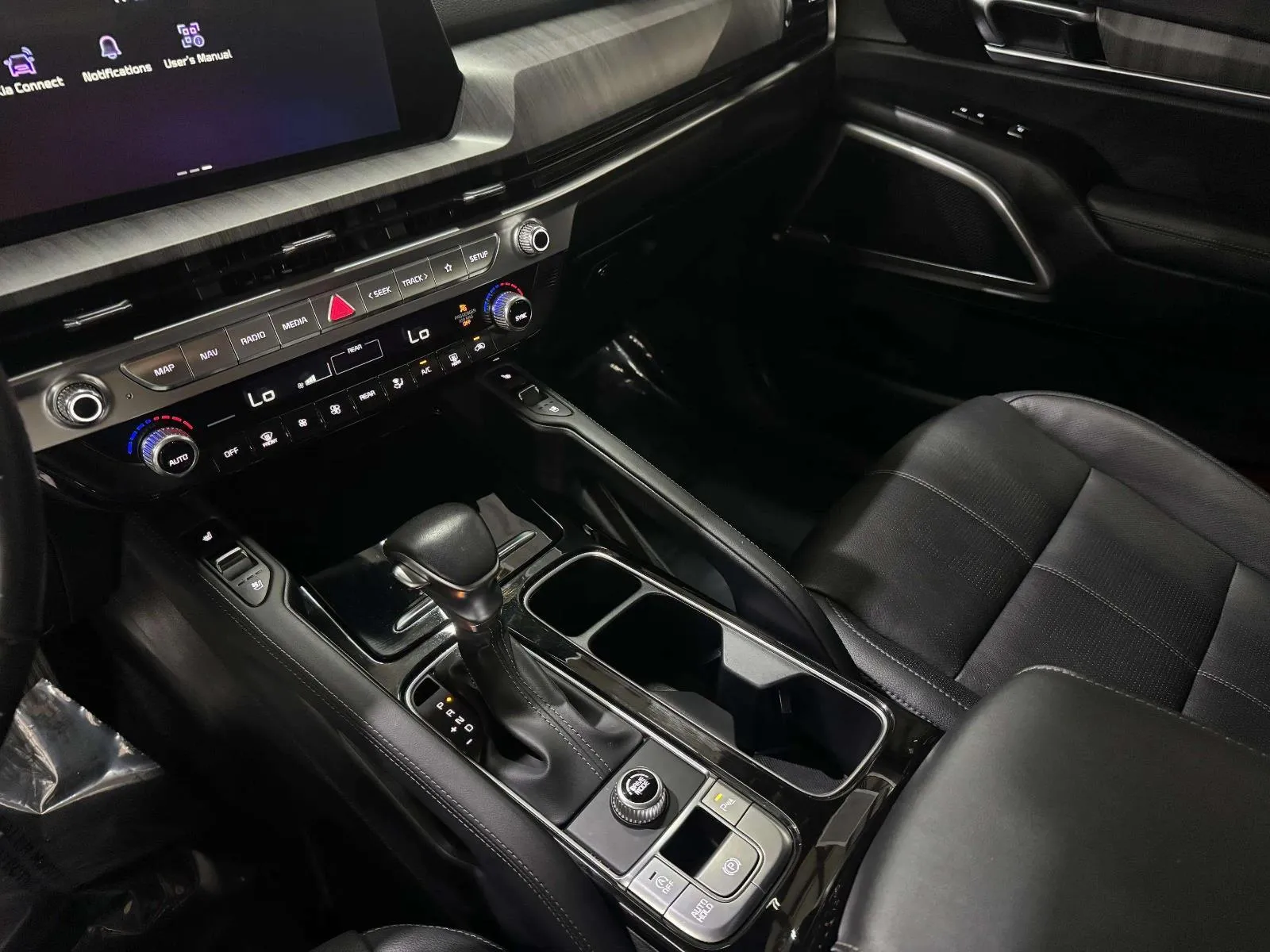Kia Telluride photo 40