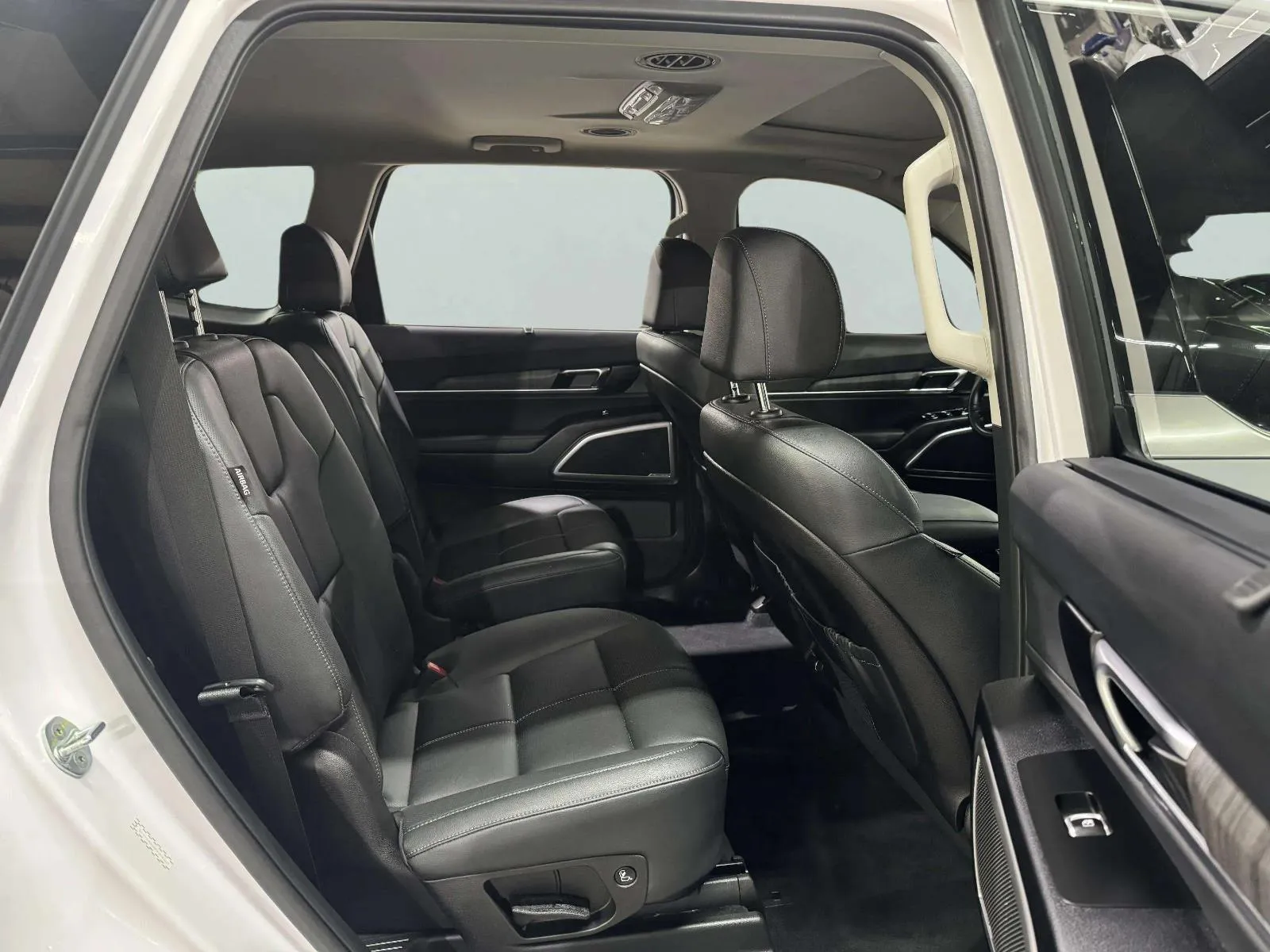 Kia Telluride photo 50
