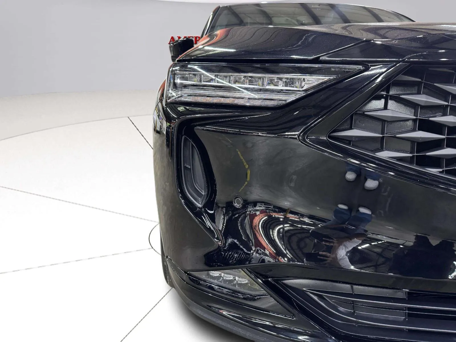 Acura MDX photo 8