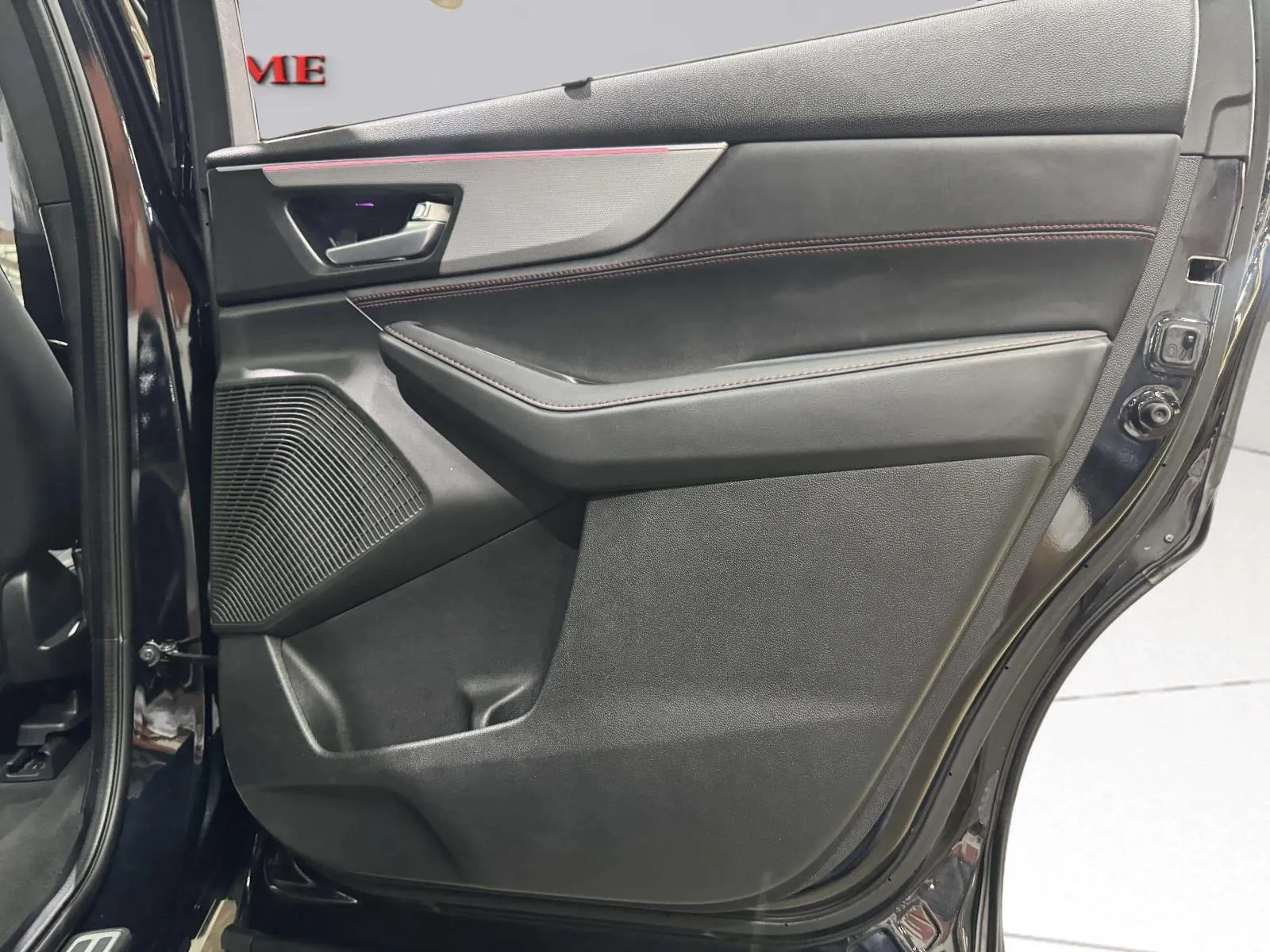Acura MDX photo 24