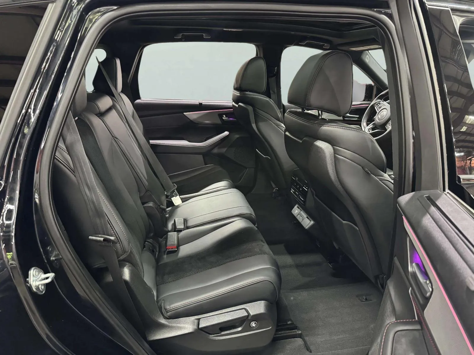 Acura MDX photo 27
