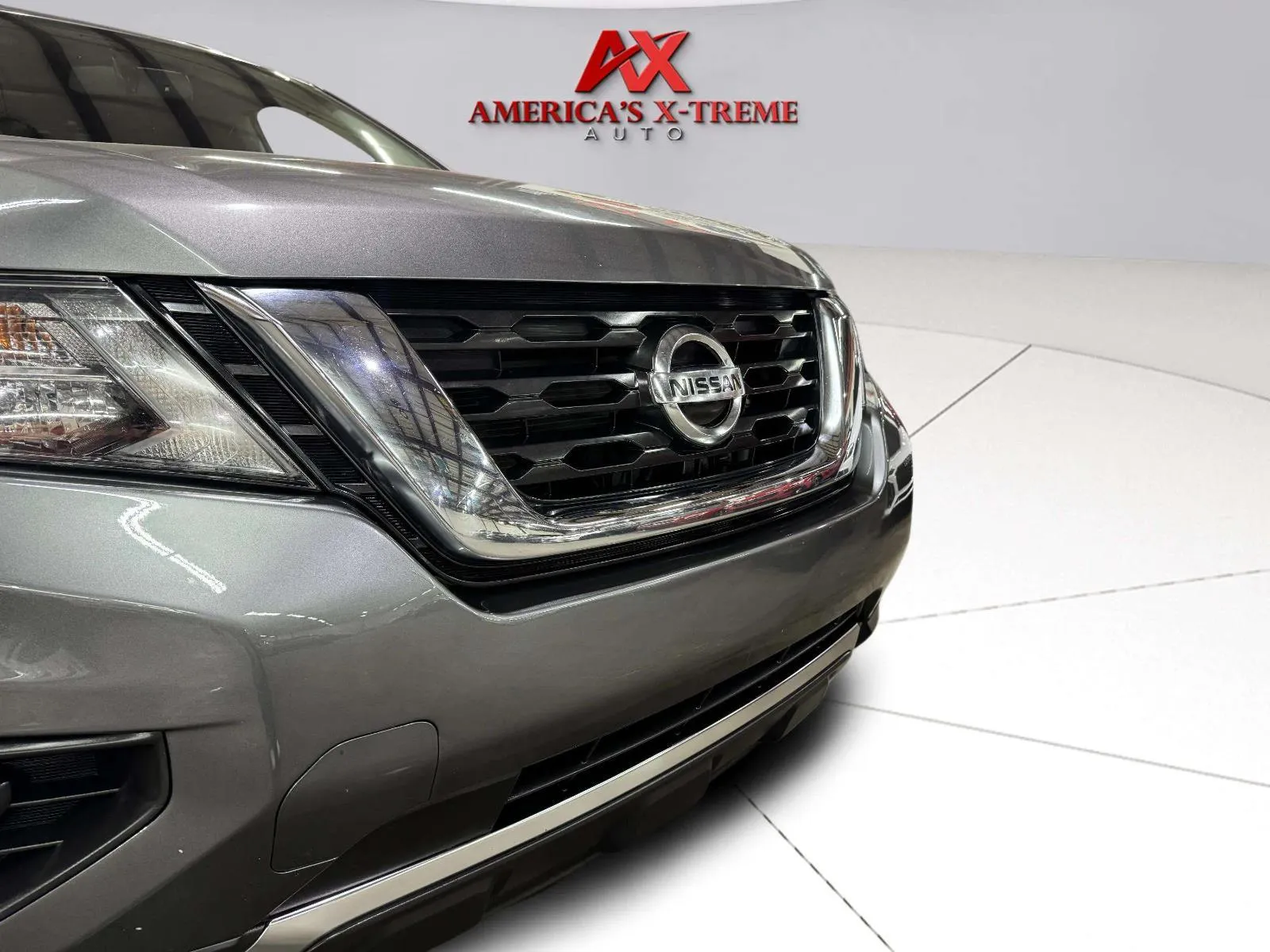 Nissan Pathfinder photo 11