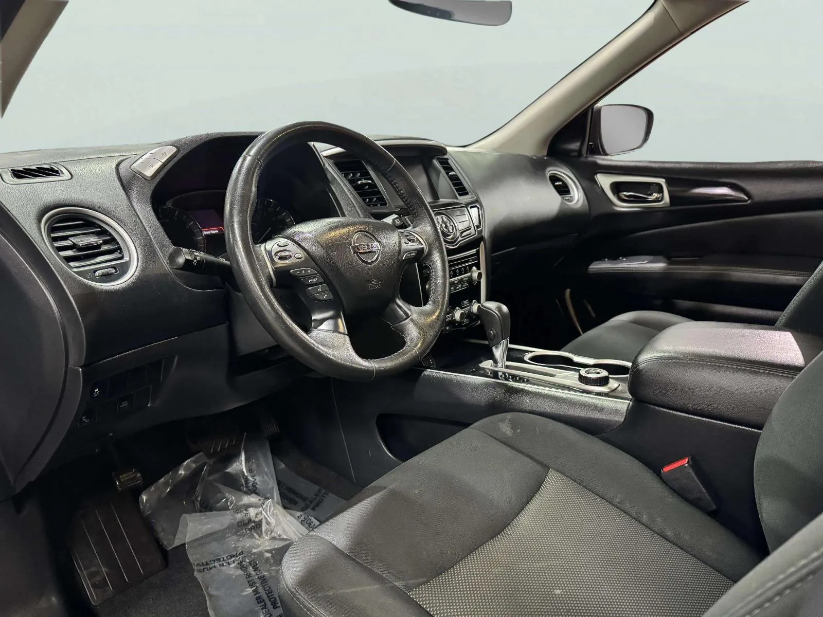 Nissan Pathfinder photo 26