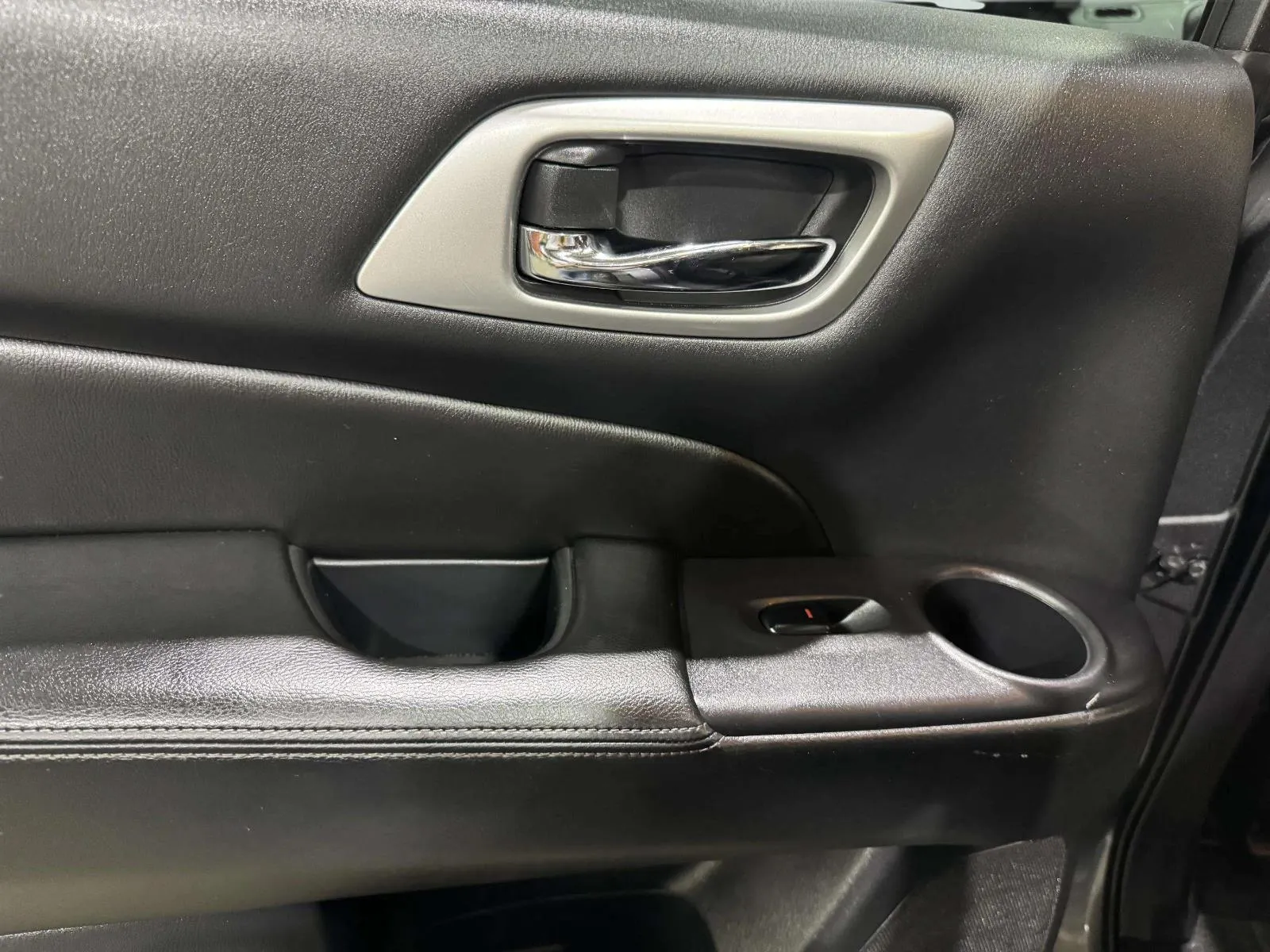 Nissan Pathfinder photo 44