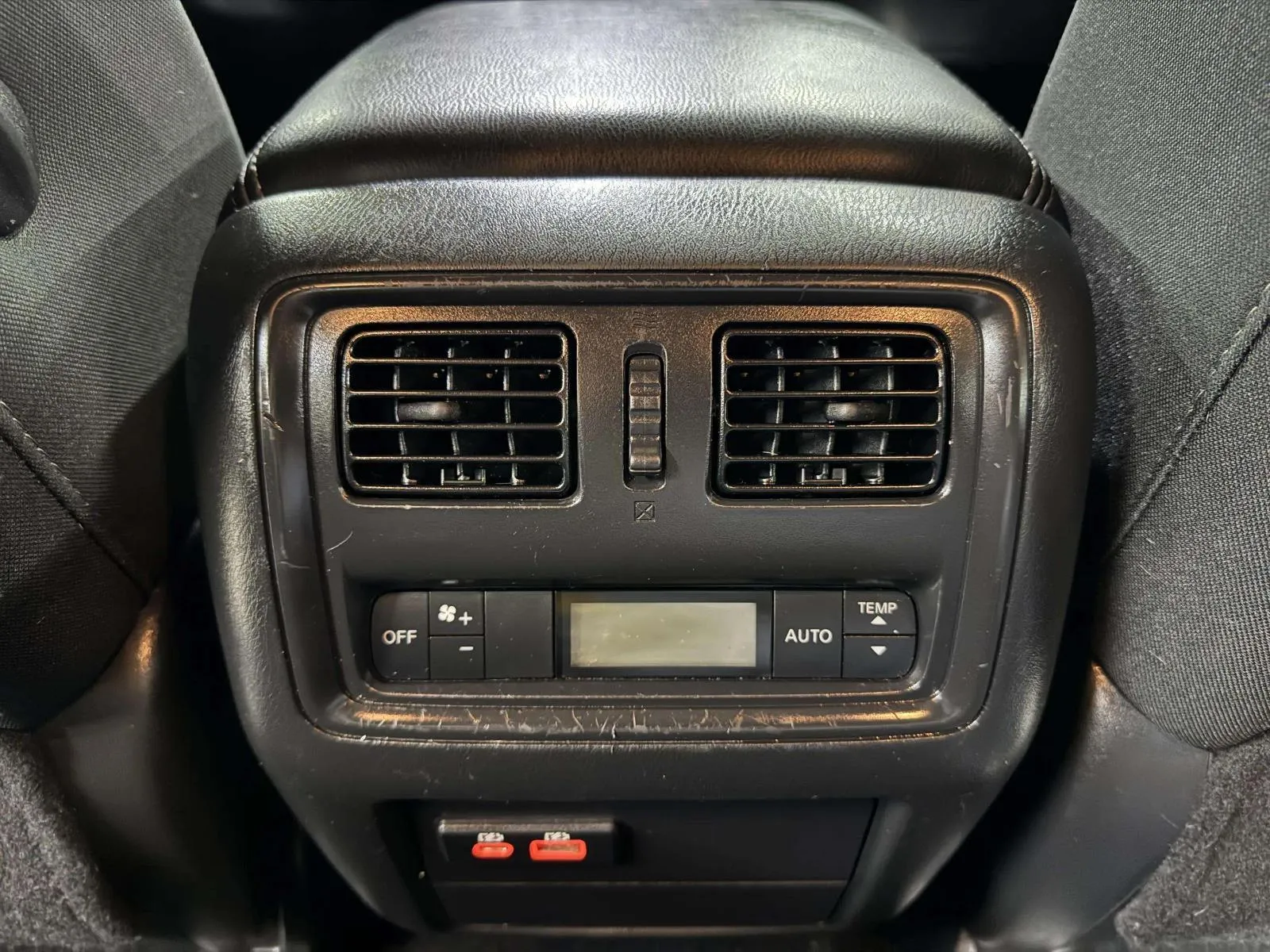 Nissan Pathfinder photo 49