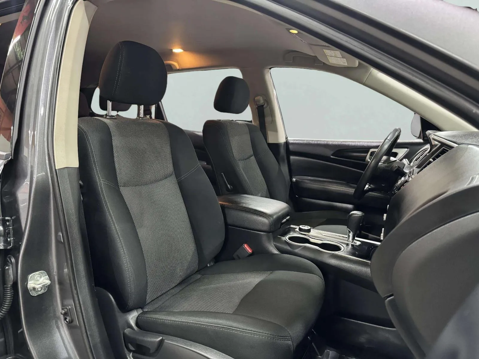 Nissan Pathfinder photo 57
