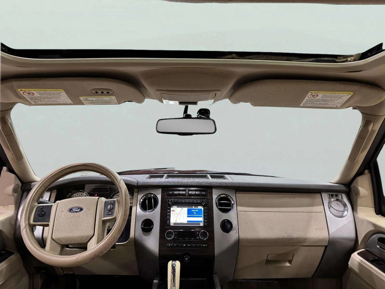 Ford Expedition photo 19