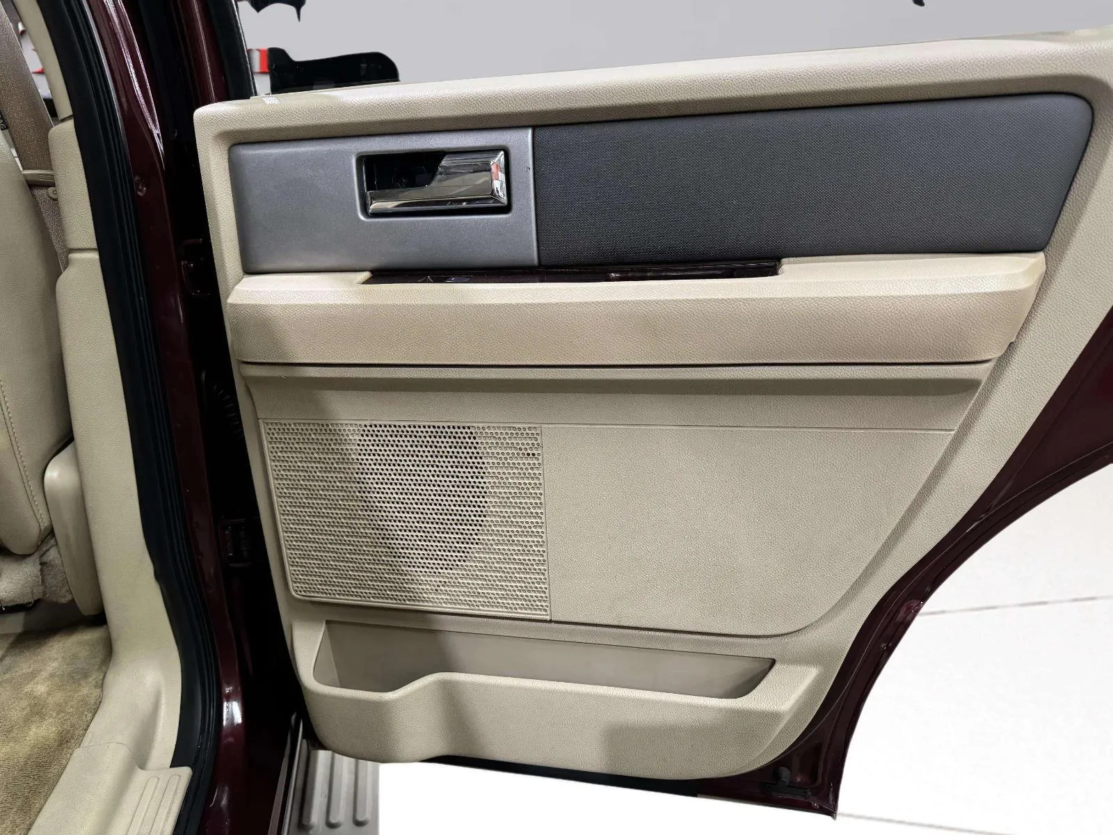 Ford Expedition photo 32