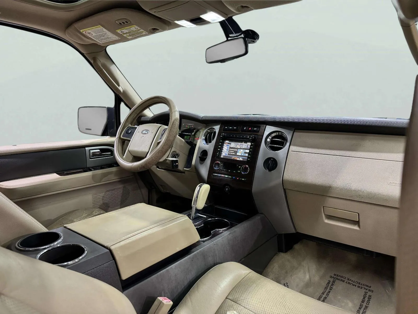 Ford Expedition photo 37